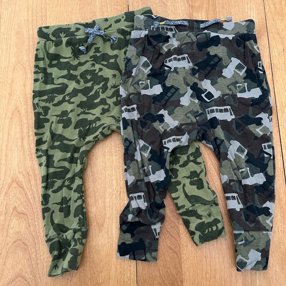 6-12M baby boy pants. 2piece, Joe Fresh - Picture 1 of 1